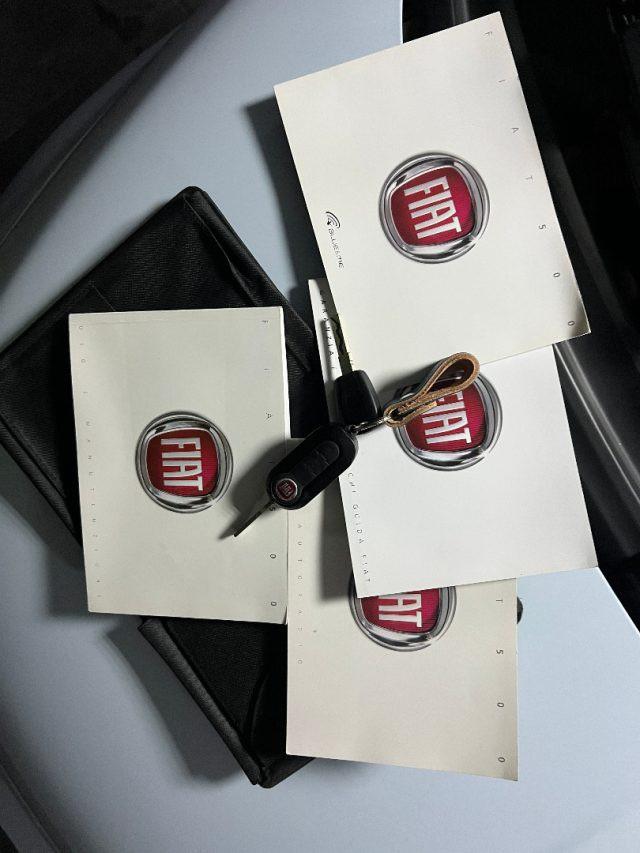 FIAT 500 1.2 Lounge CLIMA / PANORAMA / BLUETHOOT