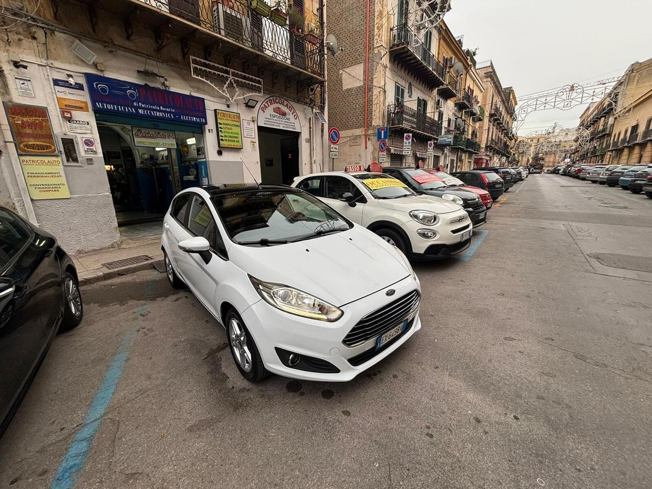 Ford Fiesta 1.5 TDCi 75CV 5 porte Titanium FINANZIABILE