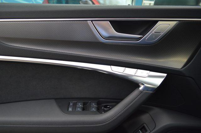 AUDI RS6 Avant 4.0 TFSI V8 quattro tiptronic 600 CV