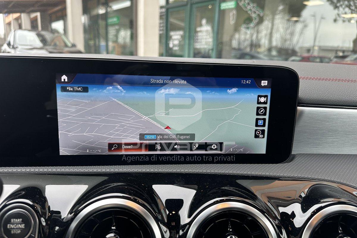 MERCEDES CLA 200 d Automatic Premium