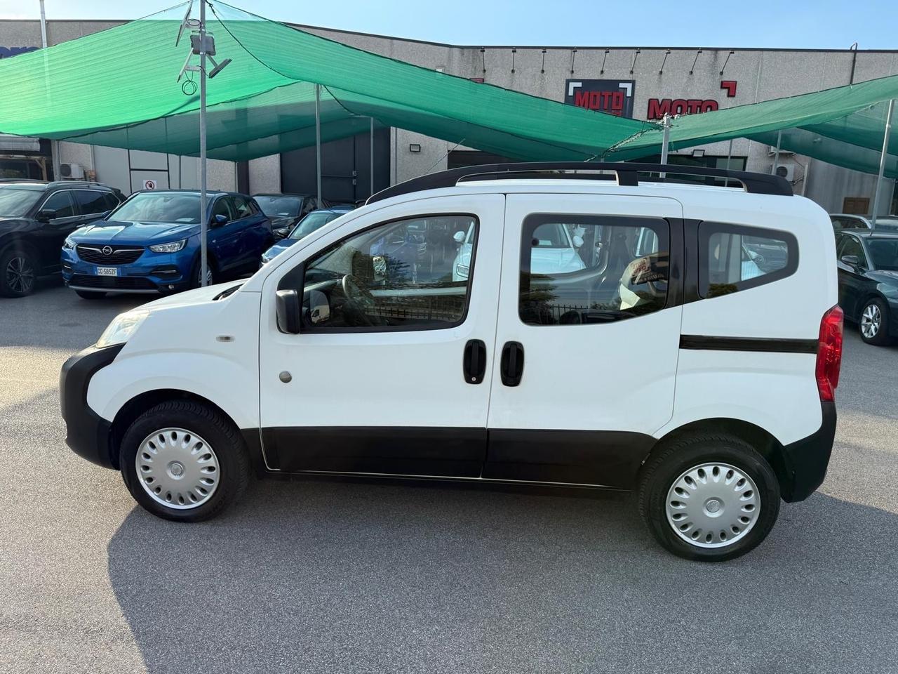 Peugeot Bipper AUTOMATICO Tepee 1.4 HDi 70CV Outdoor 2-Tronic