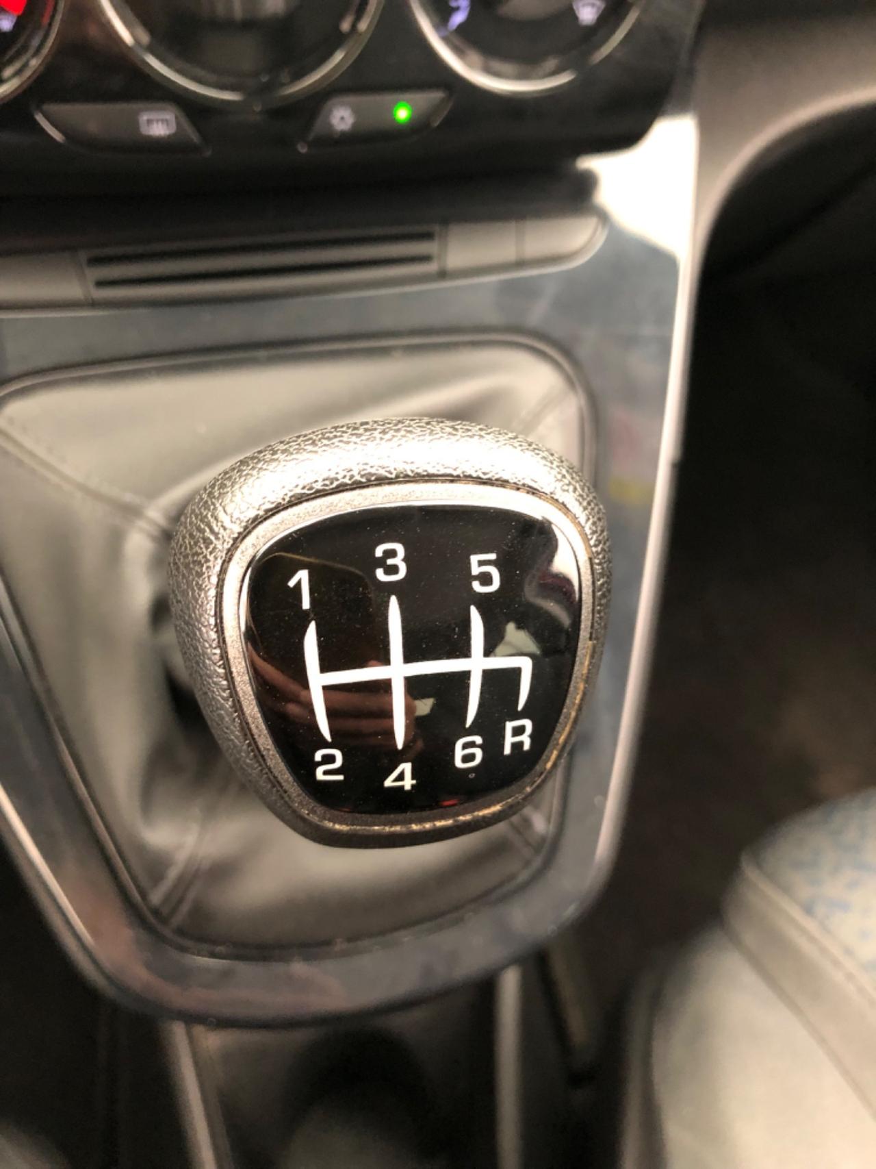Lancia Ypsilon 1.0 FireFly 5 porte S&S Hybrid Ecochic Silver