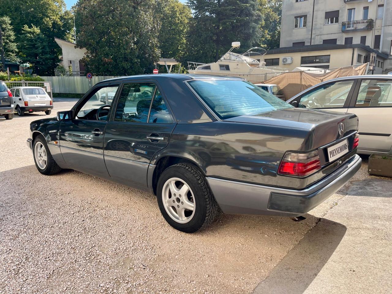 Mercedes-benz E-Series E 200 cat Restyling Metano