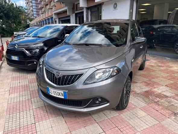 Lancia Ypsilon 1.0 FireFly 5 porte S&S Hybrid Ecochic Gold