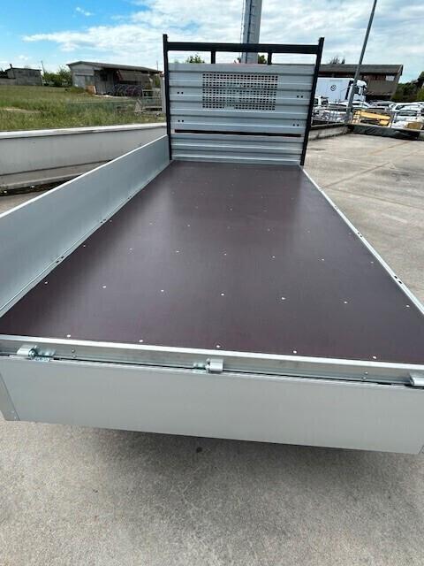 PEUGEOT BOXER CASSONE FISSO CON SPONDE