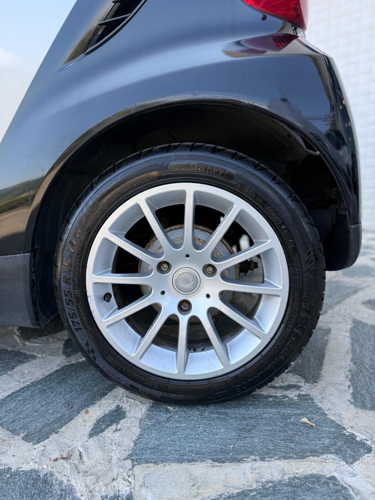 Smart ForTwo 1000 52 kW coupé passion