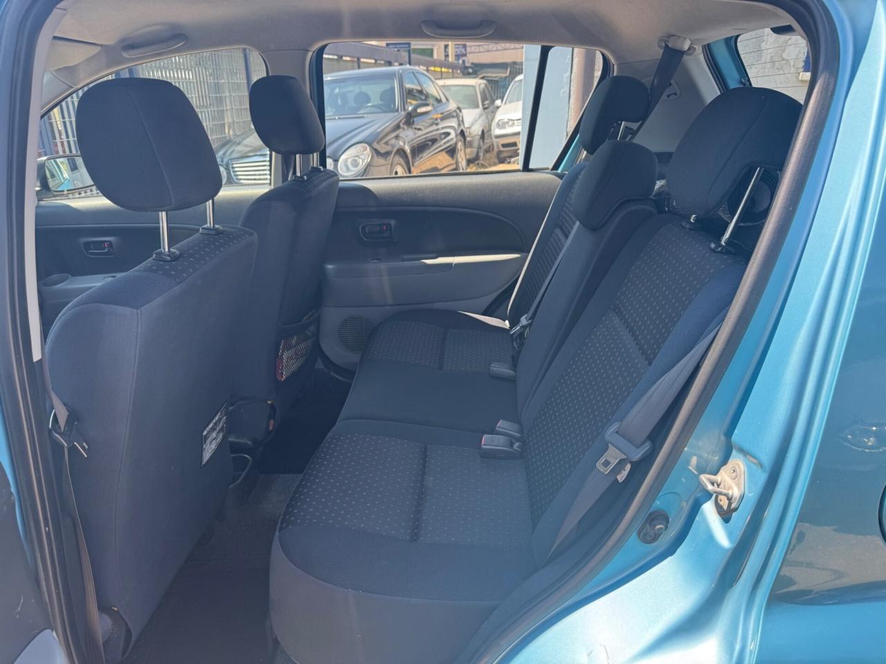 Daihatsu Sirion 1.0 Hiro 5PT