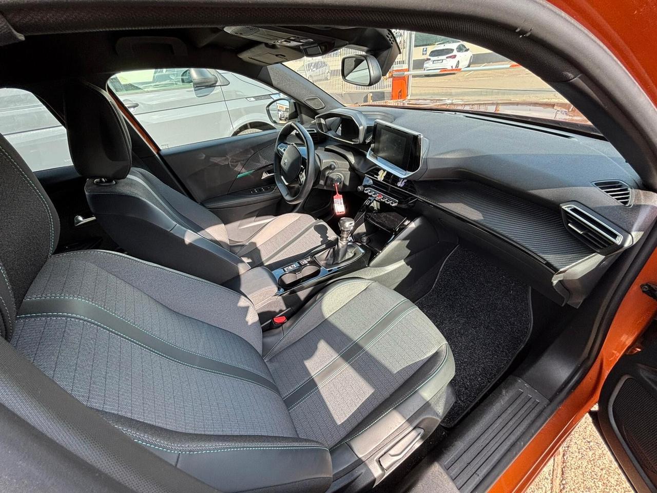 Peugeot 2008 PureTech 100 S&S Allure Pack MY 2023