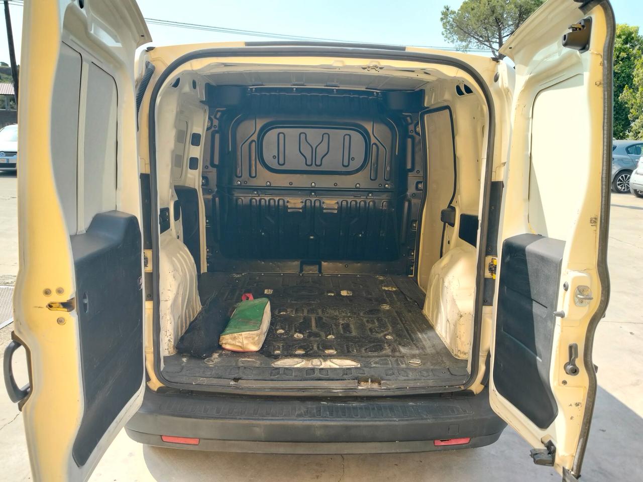 Fiat Doblo Doblò 1.6 MJT 105CV PL-TA Cargo Maxi XL Lamierato SX