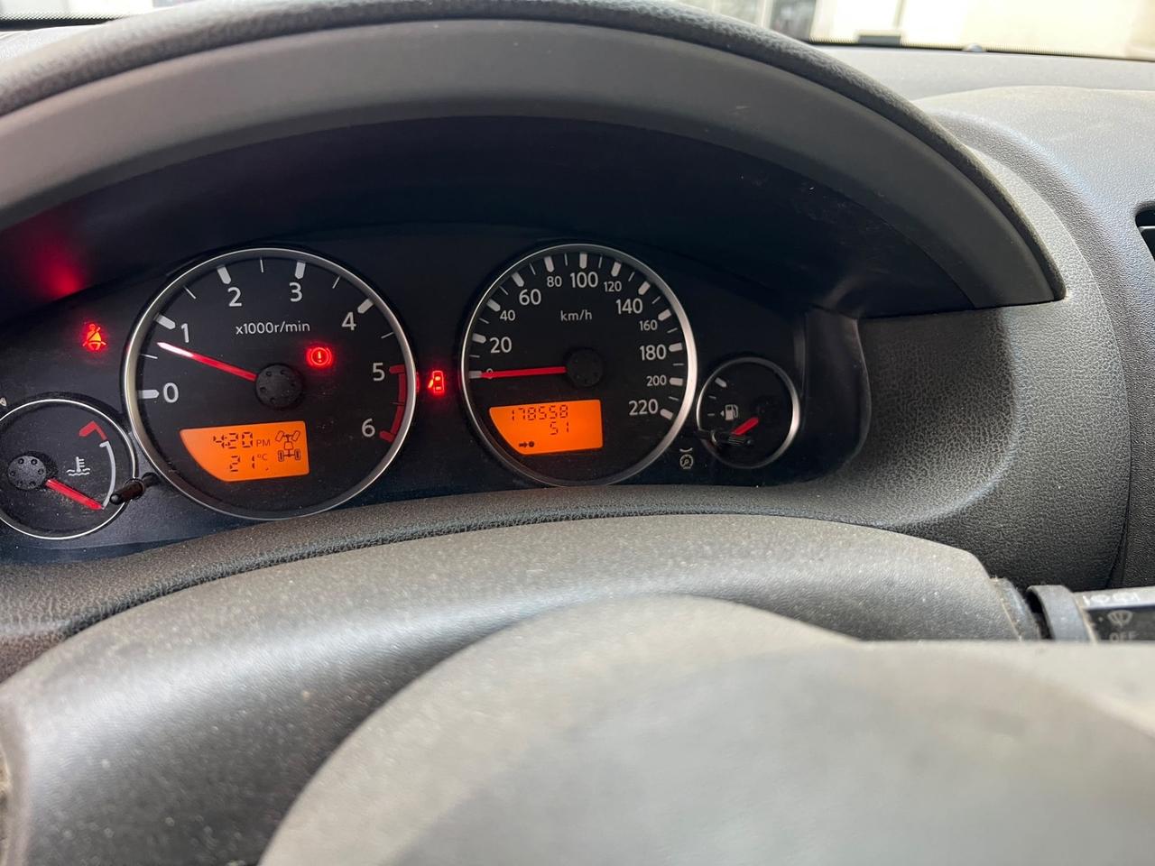 Nissan Pathfinder 2.5 dCi Sport Platinum