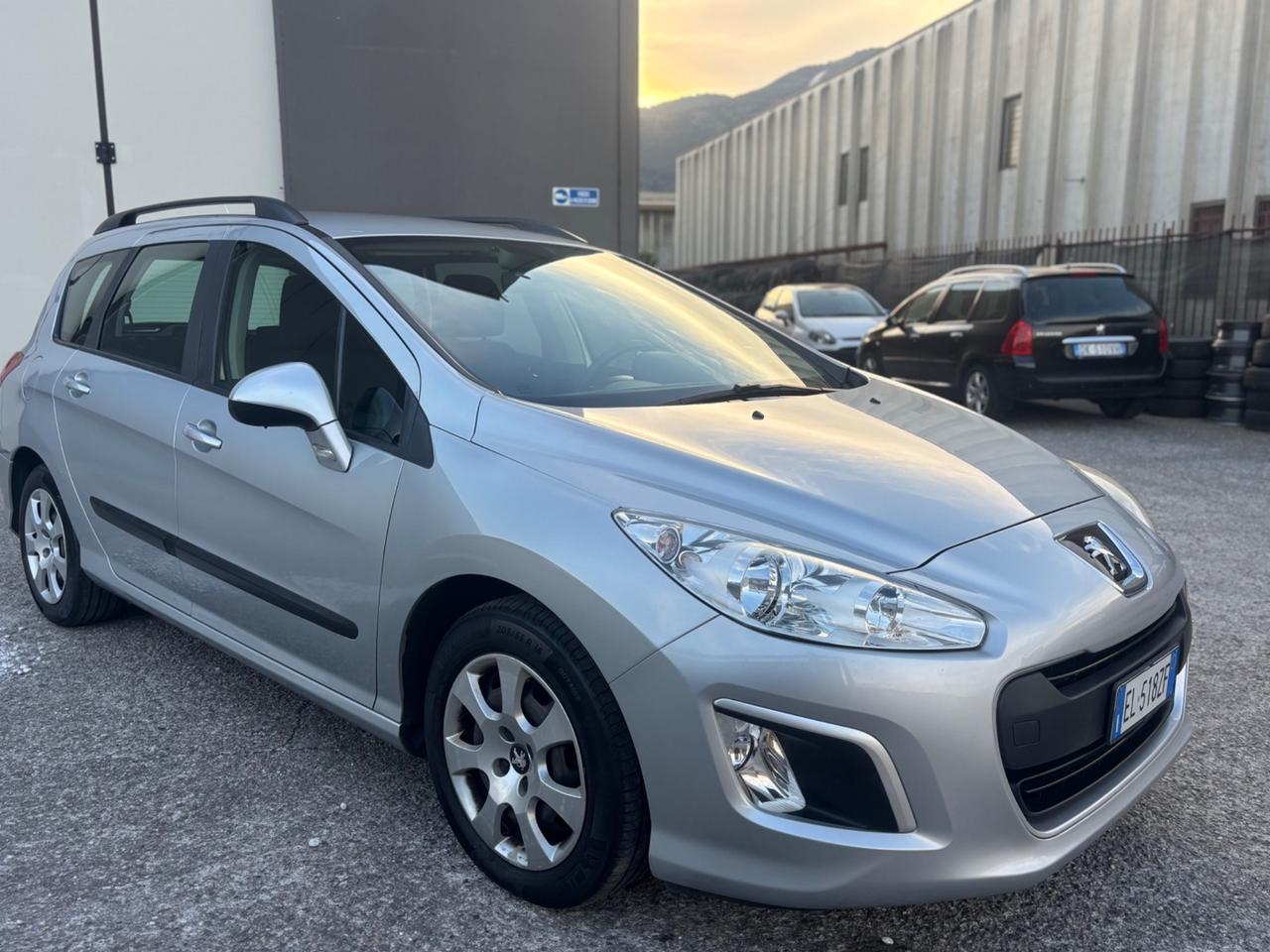 Peugeot 308 1.6 8V e-HDi 112CV Stop&Start SW Access