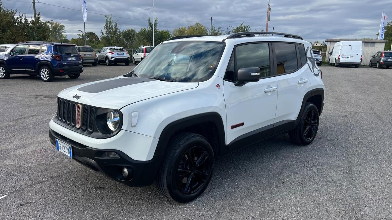 Jeep Renegade 2.0 Mjt 170CV 4WD Active Drive Low Trailhawk PER OPERATORE DEL SETTORE