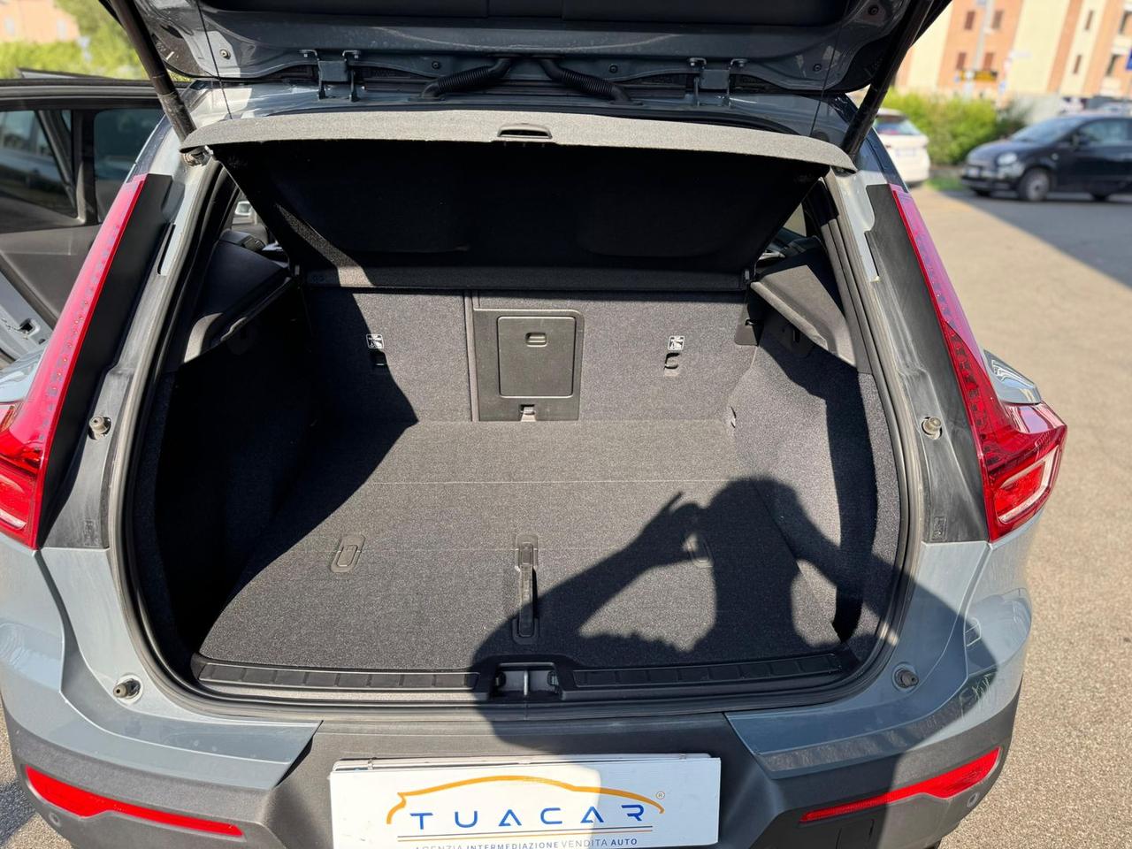Volvo XC40 Plus Recharge #5938