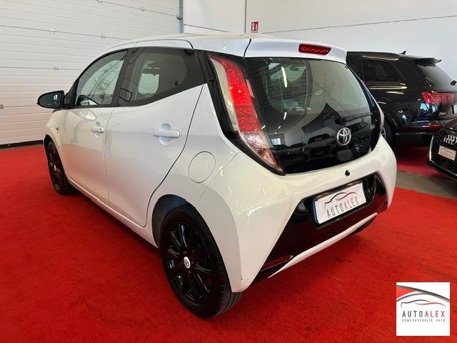 TOYOTA - Aygo 5p 1.0 x-wave my15