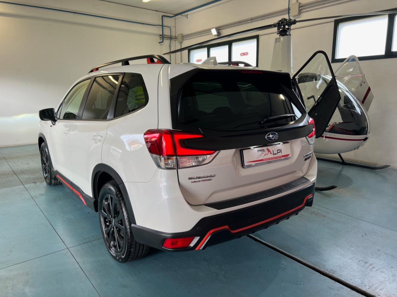 Subaru Forester 2.0 e-Boxer MHEV CVT Lineartronic 4dventure