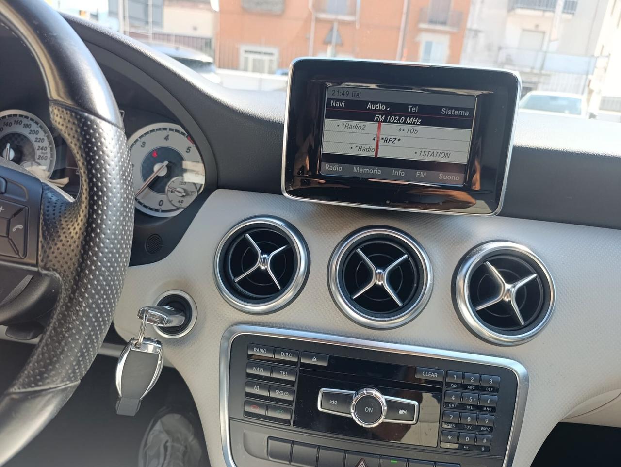 Mercedes-benz A 180 CDI BlueEFFICIENCY Sport