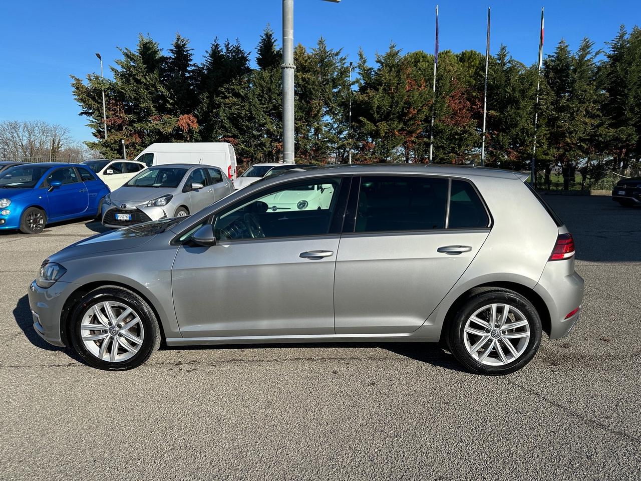 Volkswagen Golf 1.6 TDI DSG Business BlueMotion Technology - 2017