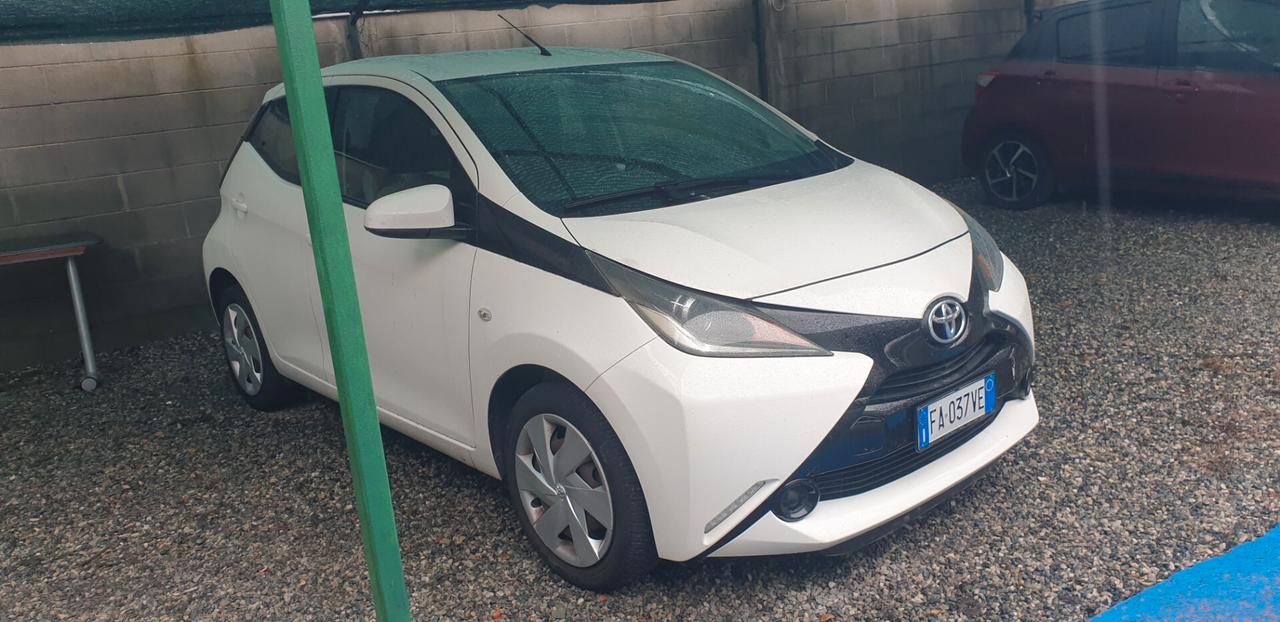 TOYOTA AYGO ANNO 1.0 BENZINA KM 78 MILA EURO 6/B