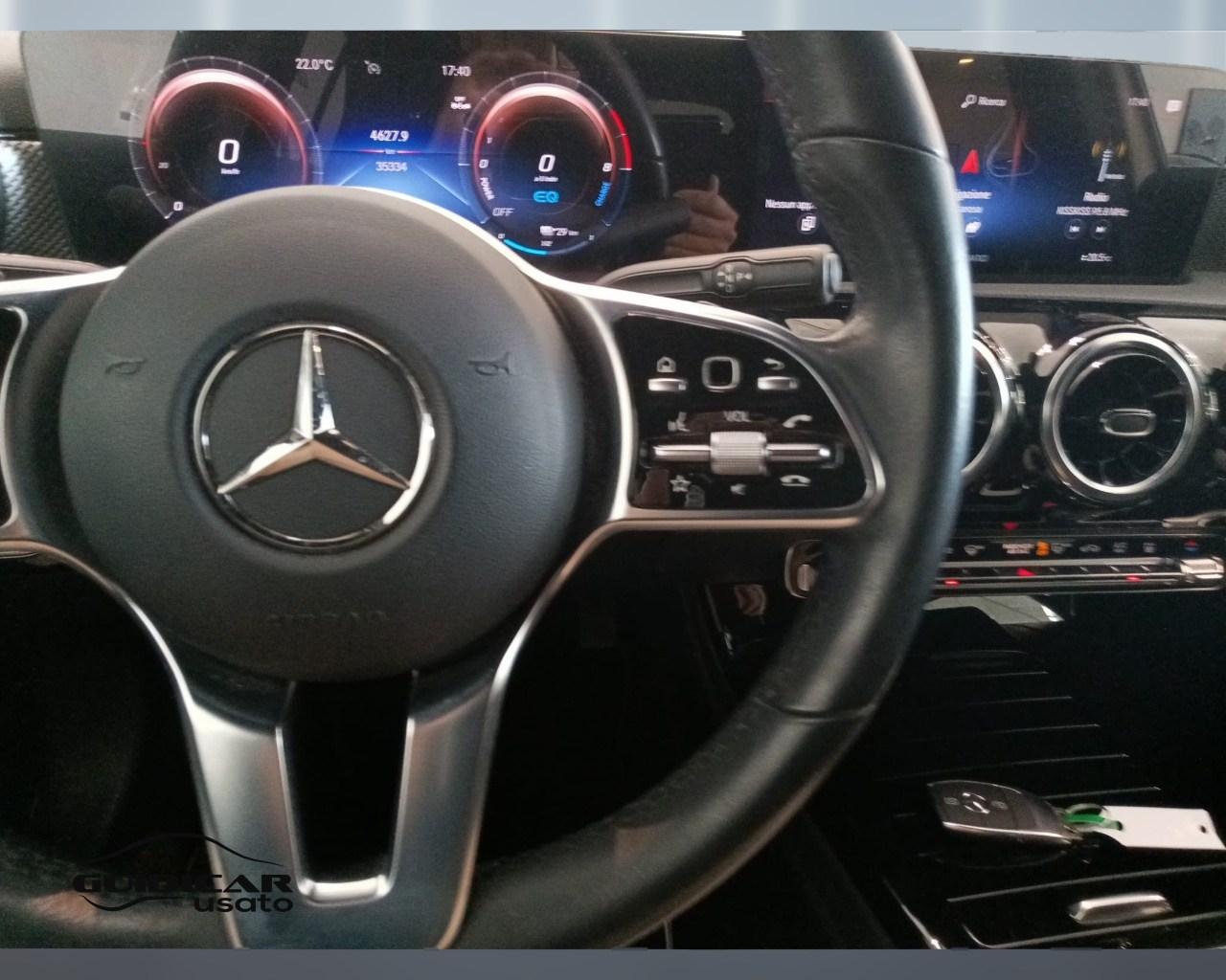 Mercedes-Benz Classe A - W177 2018 - A 250 e phev (eq-power) Sport auto