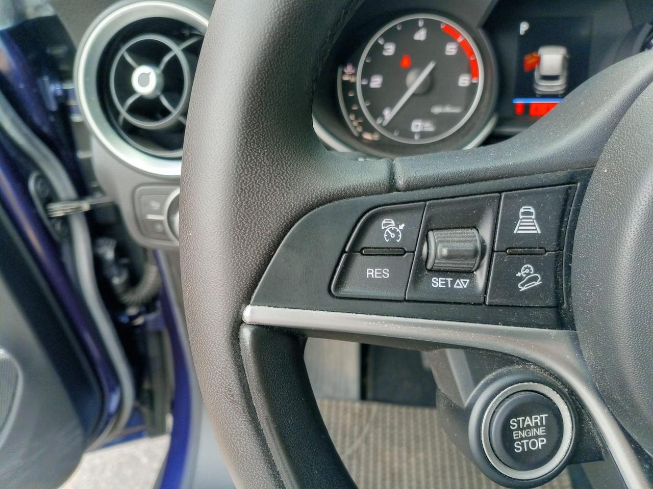 Alfa Romeo Stelvio Business 2.2 #6020
