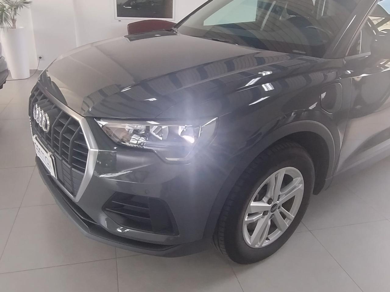 Audi Q3 SPB 45 TFSI e S tronic Business Plus