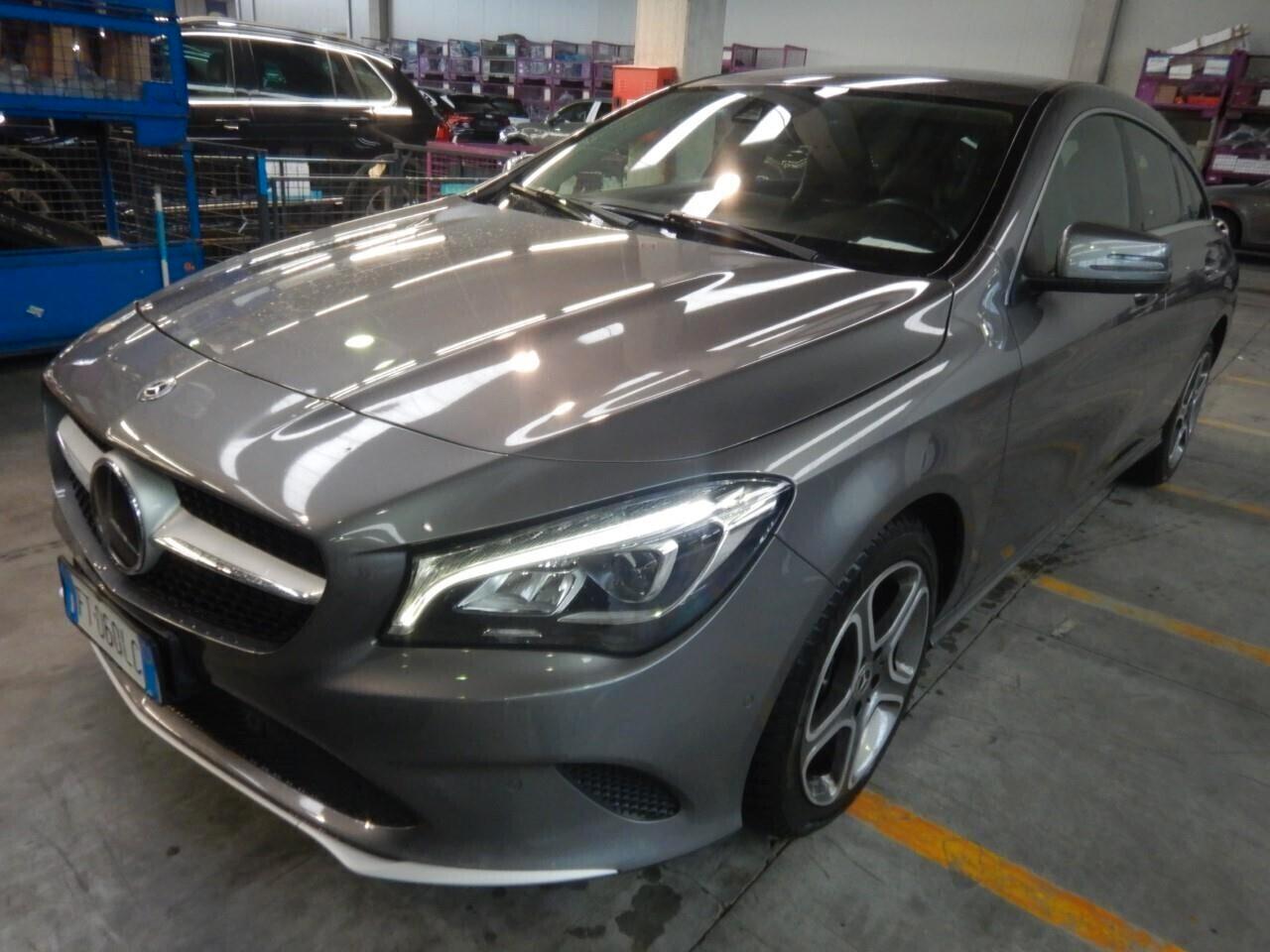 Mercedes-benz CLA 200d Aut. *FULL OPT.* da VETRINA