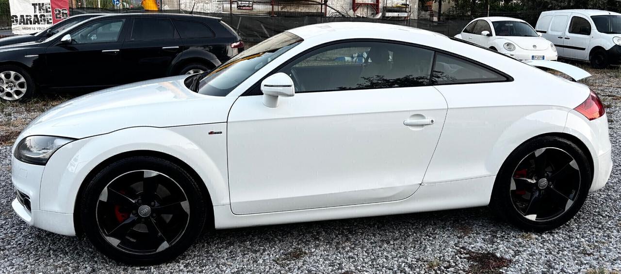 Audi TT Coupé 1.8 TFSI Advanced plus