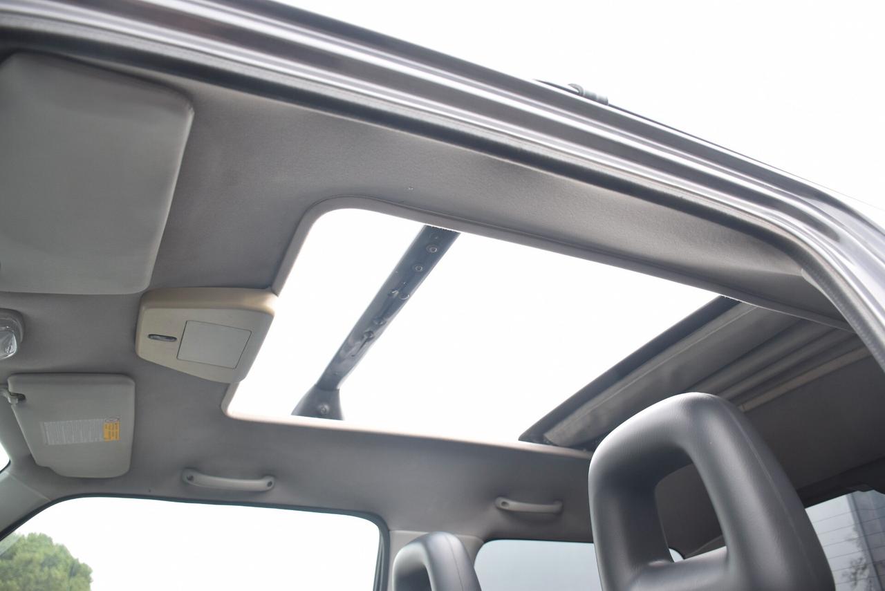 Suzuki Jimny 4X4 - GANCIO TRAINO TETTO PANORAMICO 1.3i 16V 85CV Special NAVI CAM ANDROID CARPLAY