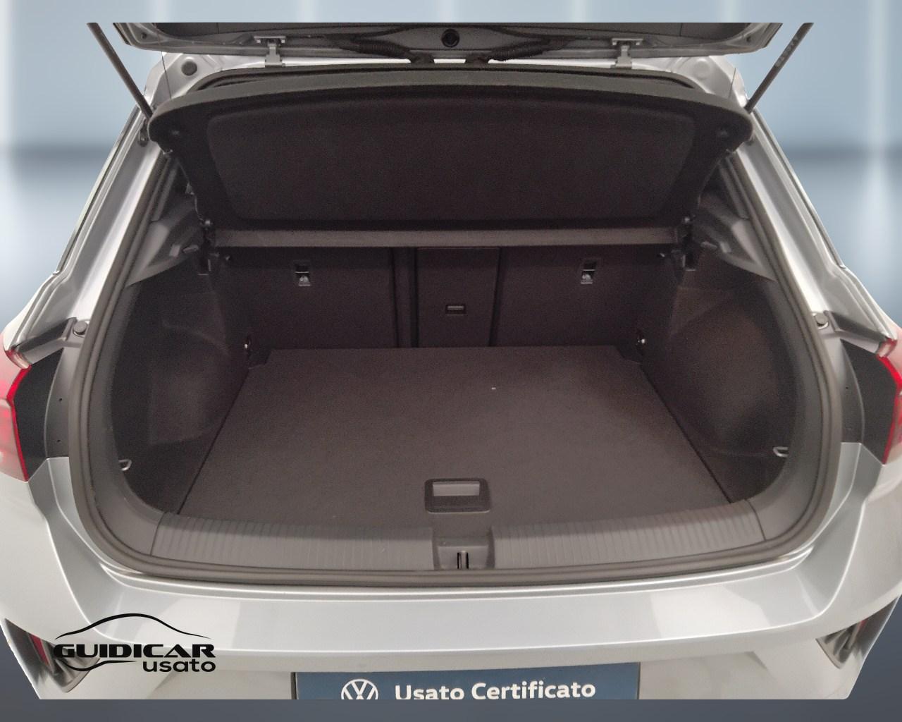 VOLKSWAGEN T-Roc I 2022 - T-Roc 1.0 tsi R-Line 110cv