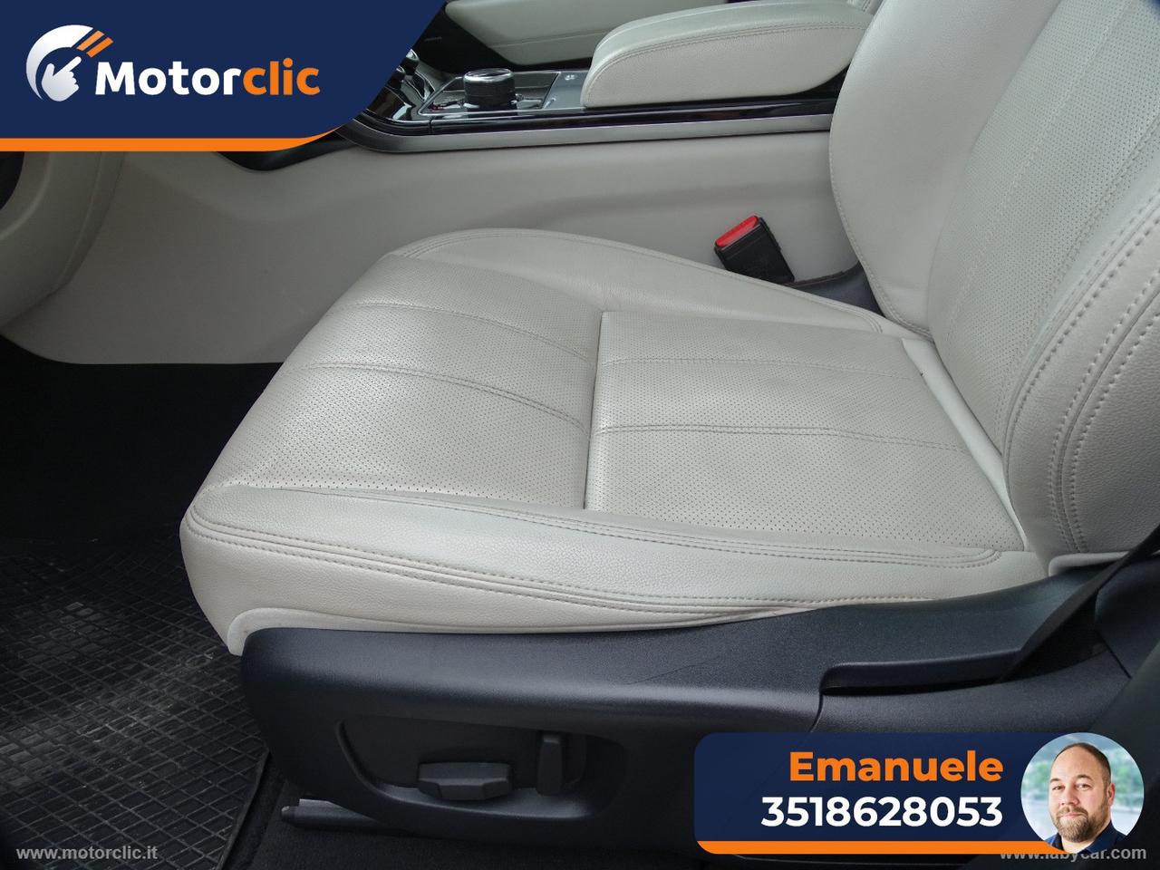 LAND ROVER RR Velar 2.0D I4 180 CV R-Dynamic