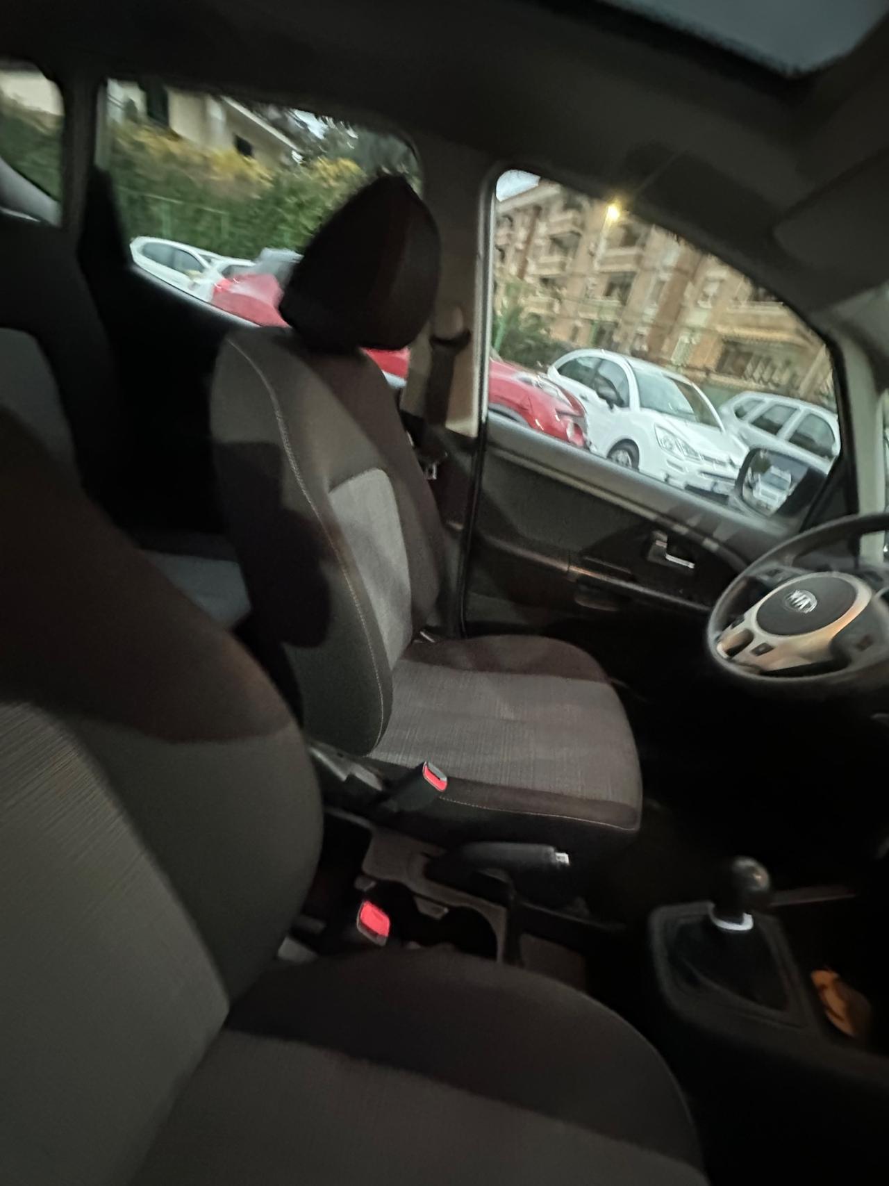 Kia Venga 1.4 GPL Cool