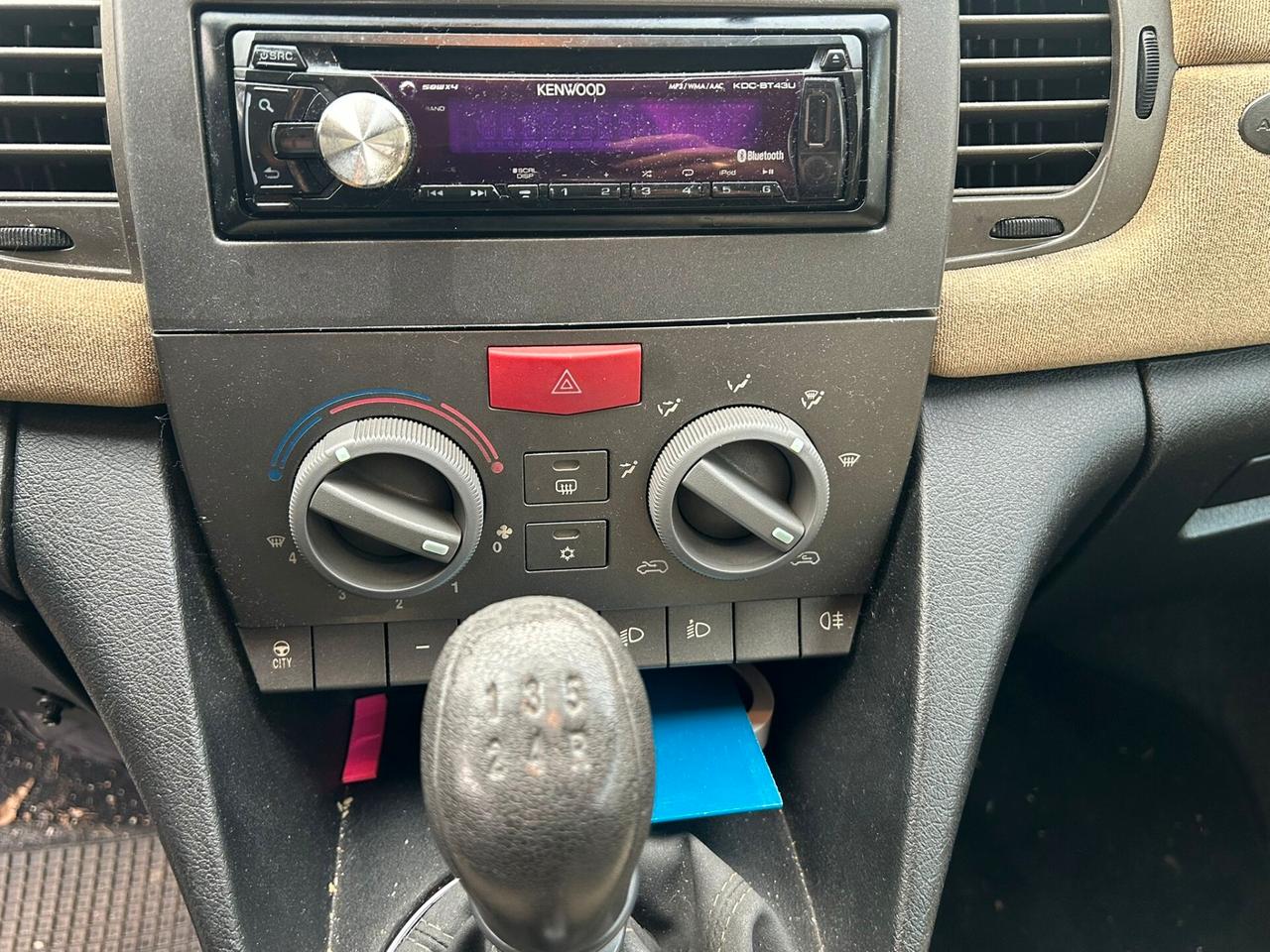 Lancia Ypsilon 1.2 8v - ANCHE PER NEOPATENTATI