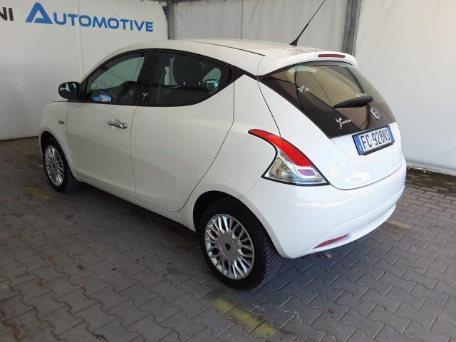 LANCIA Ypsilon 1.2 69cv 5 porte Silver *solo 52.800 Km*