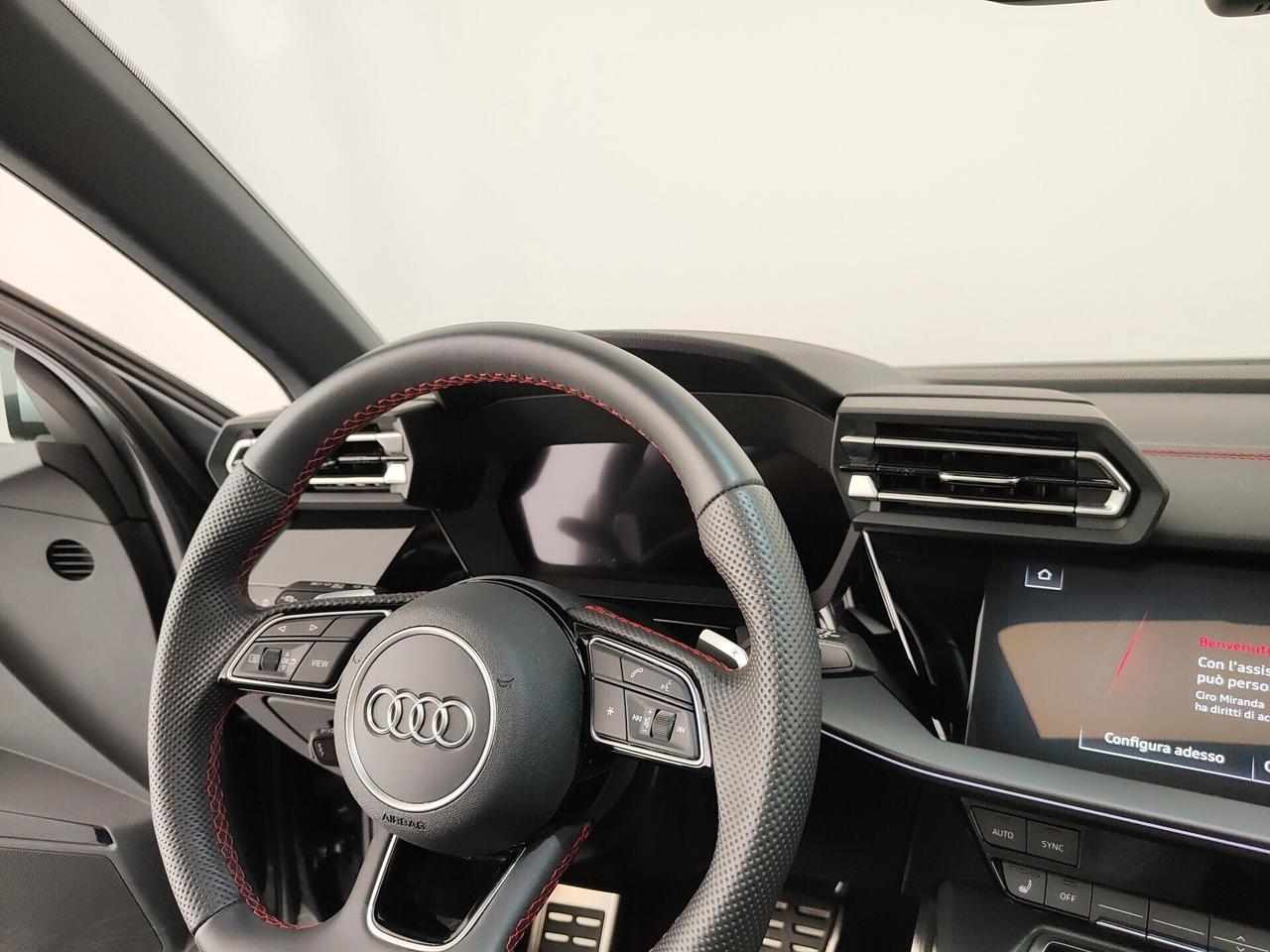 Audi S3 SPB TFSI quattro S tronic Sport Attitude