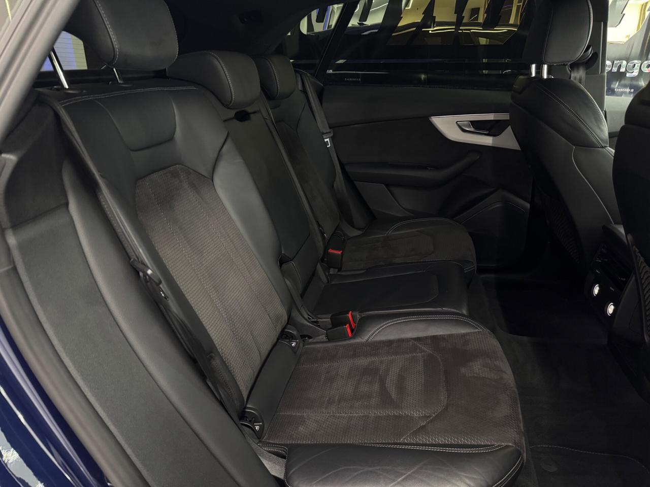 Audi Q8 3.0 TDI 286CV quattro tiptronic S-Line