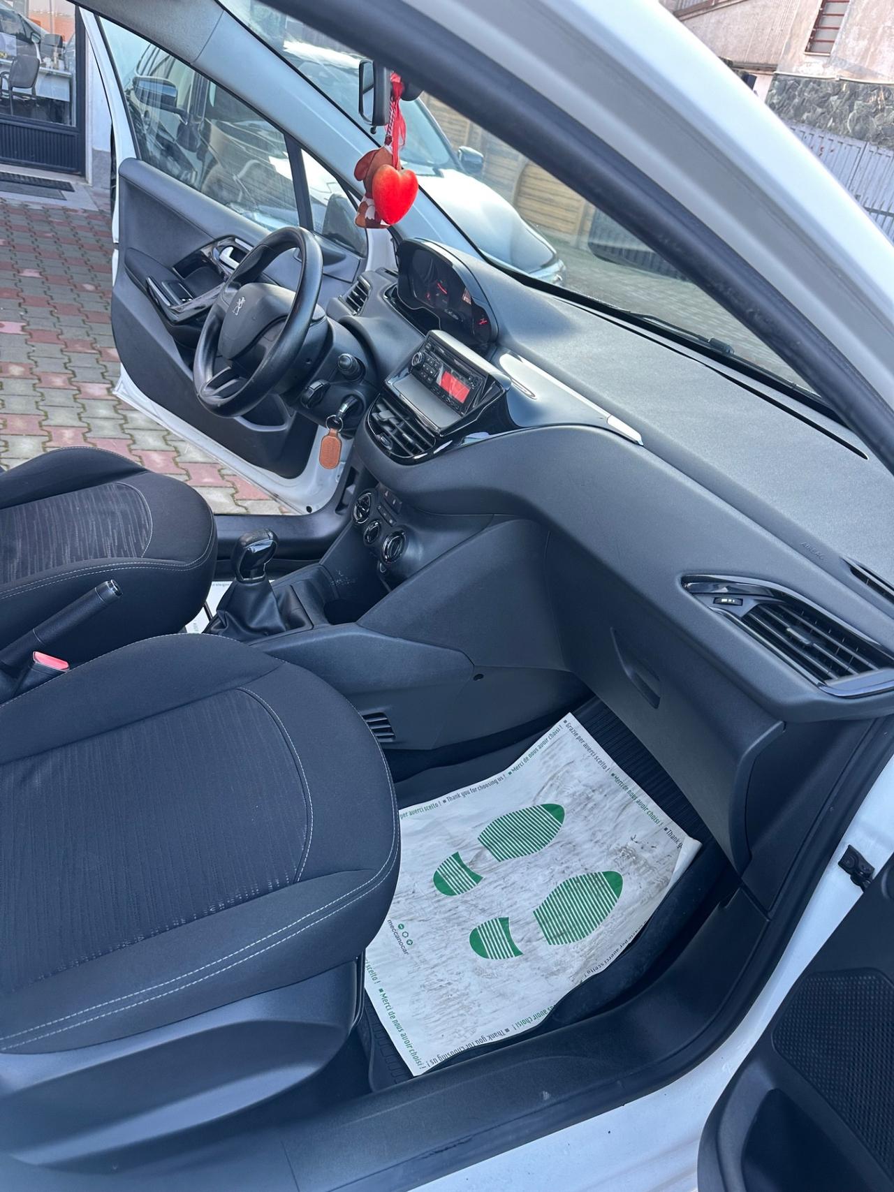 Peugeot 208 1.4 HDi 68 CV 5 porte Van