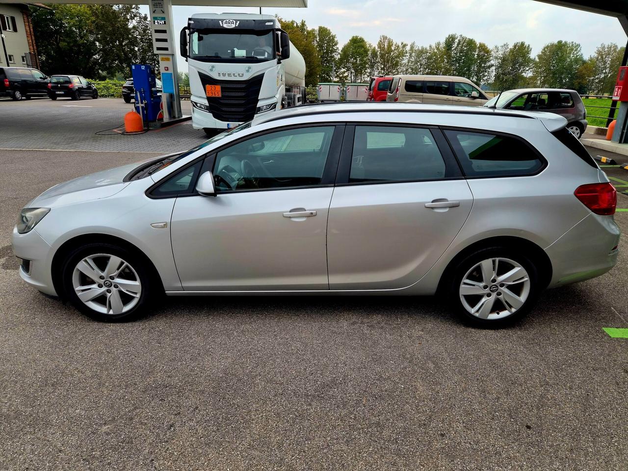 Opel Astra 1.7 CDTI 110CV Sports Tourer Ecotec
