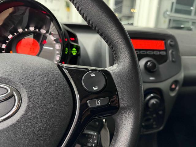 TOYOTA Aygo Connect 1.0 VVT-i 72CV 5 porte x-cool