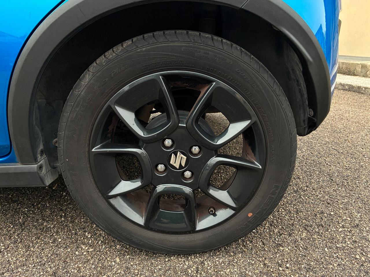 Suzuki Ignis 1.2 Hybrid Top