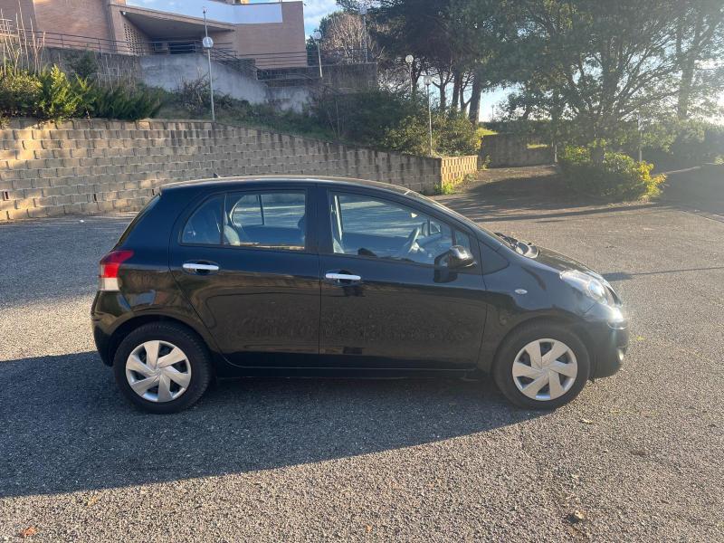 Toyota Yaris 5 Porte Yaris 5p 1.4 d-4d Sol c/vsc+trc
