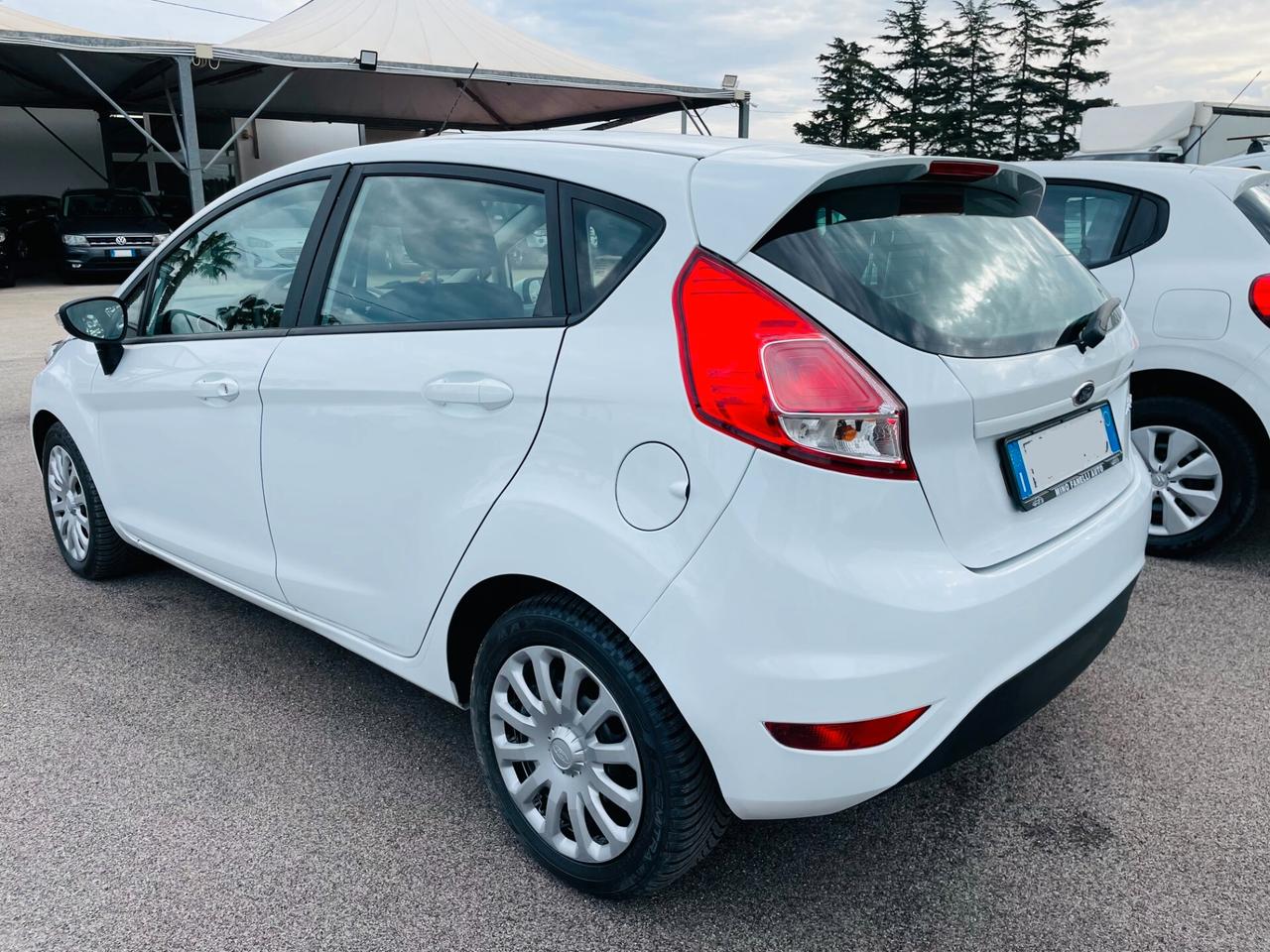 Ford Fiesta 1.5 TDCi 75CV 5 porte N1 4 posti per Neopatentati