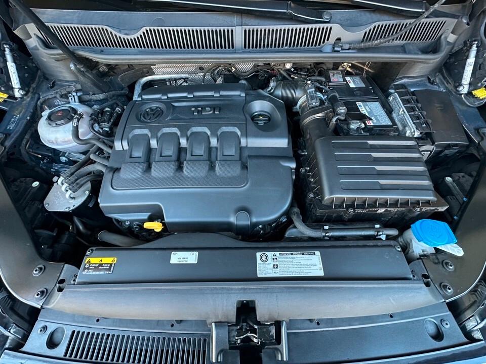 Volkswagen Touran 1.6 TDI Business 115cv DSG