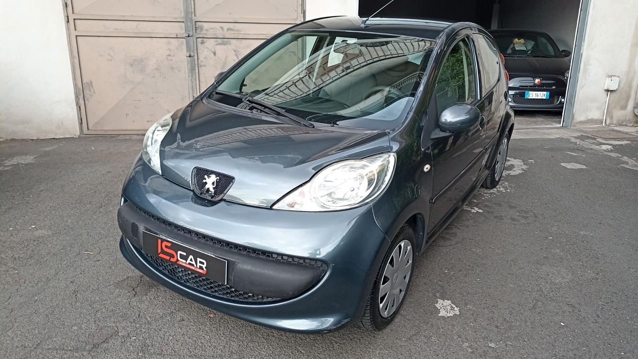Peugeot 107 1.0 68CV 5p. Plaisir 2Tronic