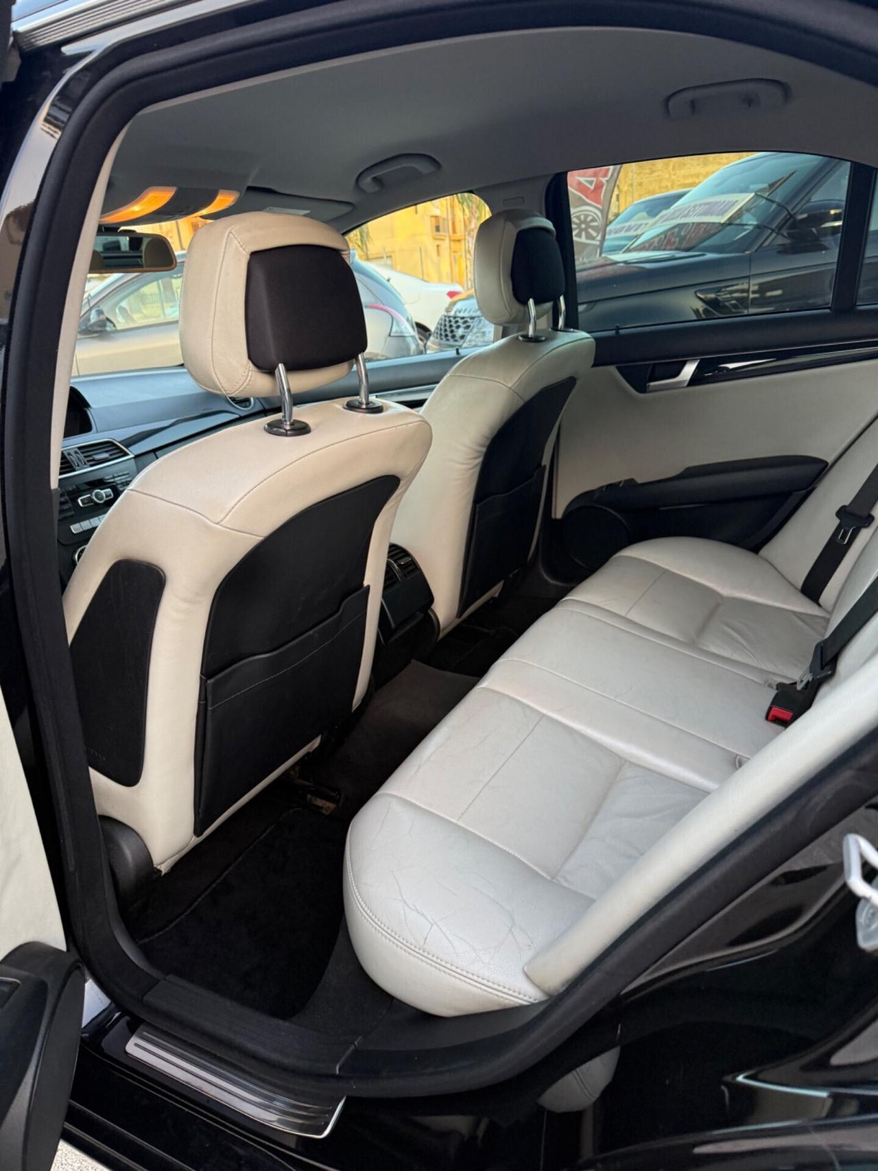 Mercedes-benz C 200 CDI BlueEFFICIENCY Avantgarde