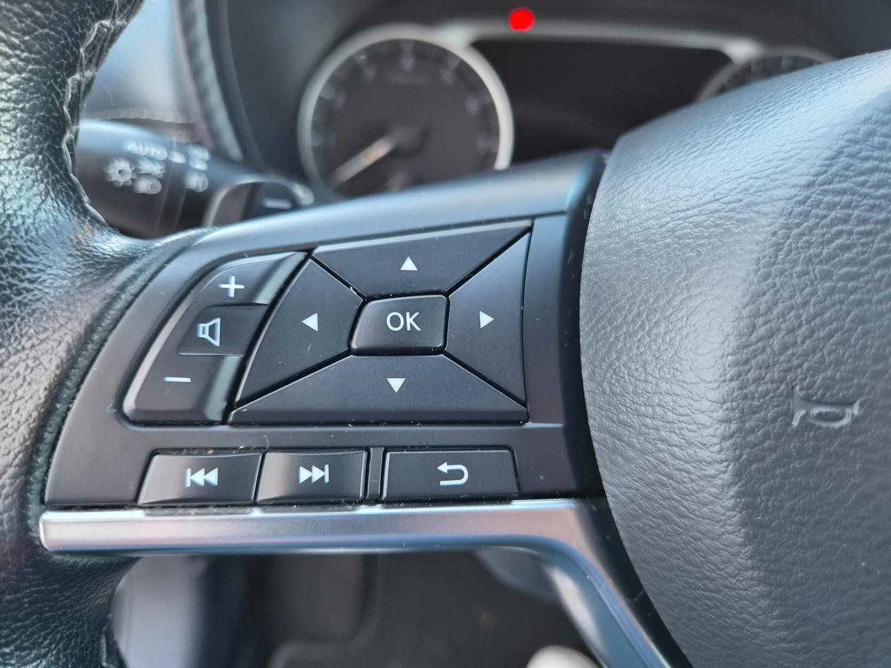 Nissan Juke 1.0 DIG-T 114 CV DCT N-Connecta