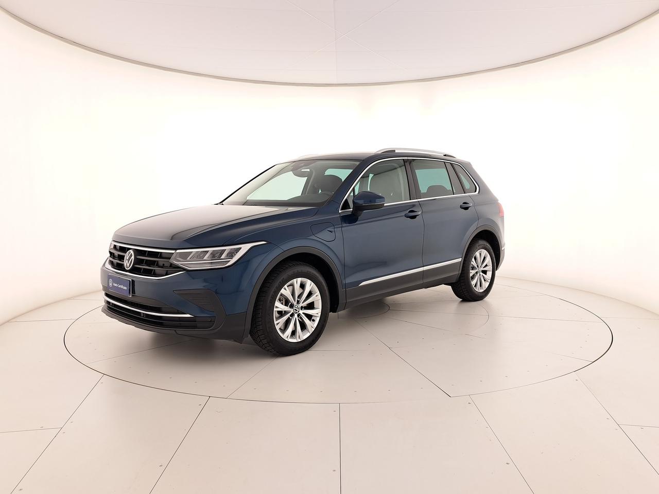Volkswagen Tiguan 1.4 tsi eh life dsg