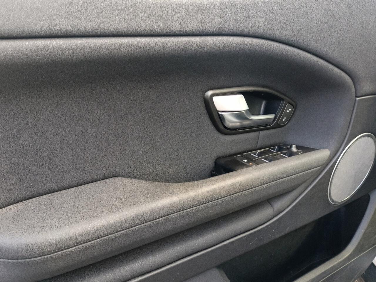 Land Rover Range Evoque 2.0 TD4 150 CV 5p. SE