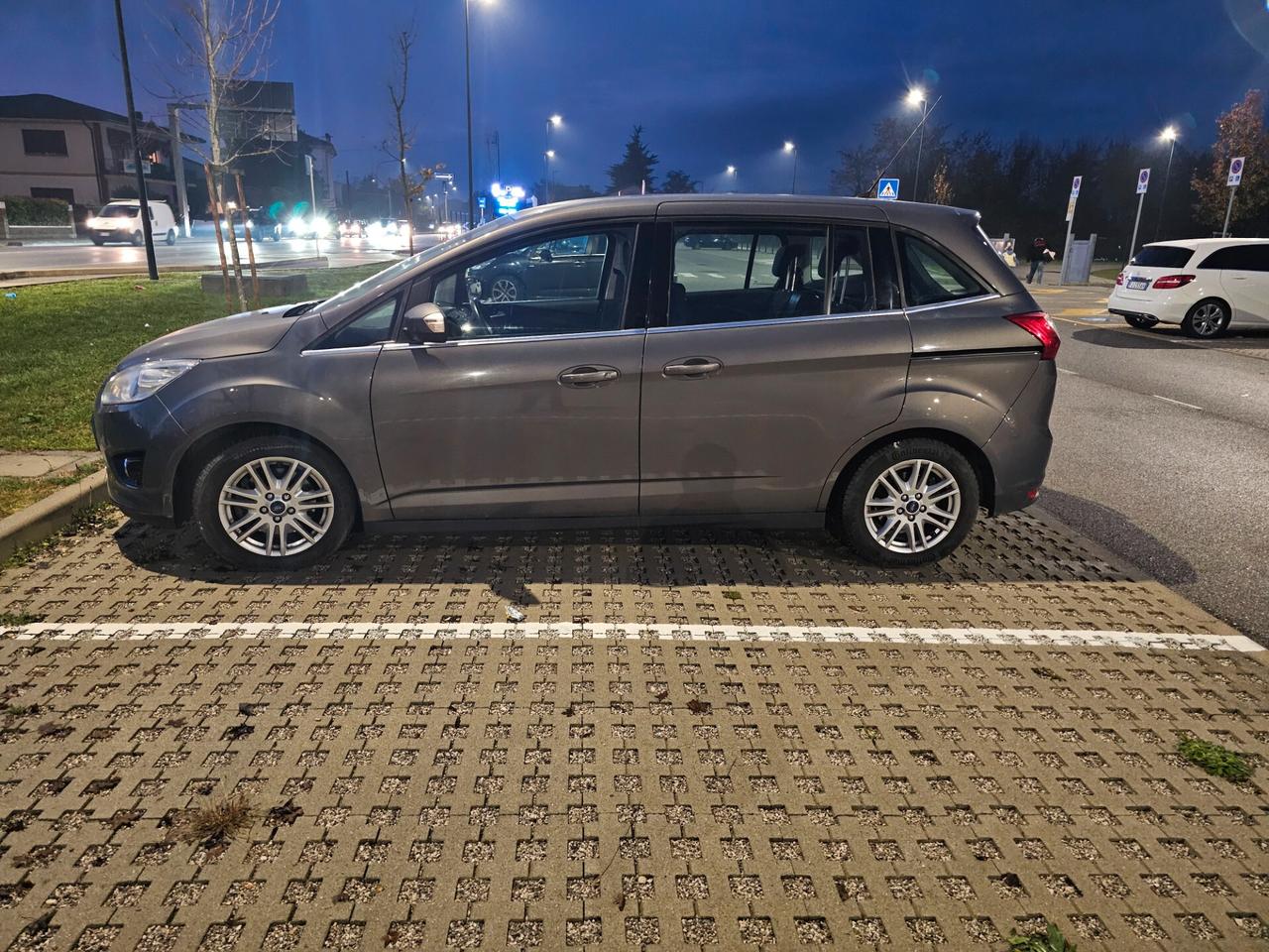 Ford C-Max C-Max7 1.6 TDCi 95CV Titanium