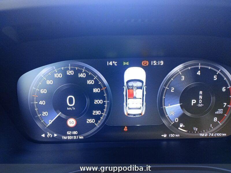 Volvo XC40 Benzina 1.5 t2 Momentum Pro my21