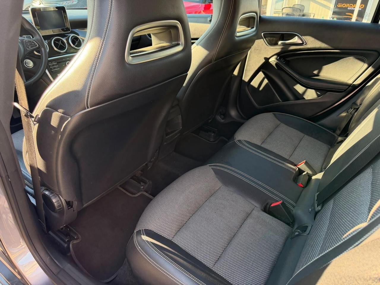 Mercedes-benz CLA 180 d Sport